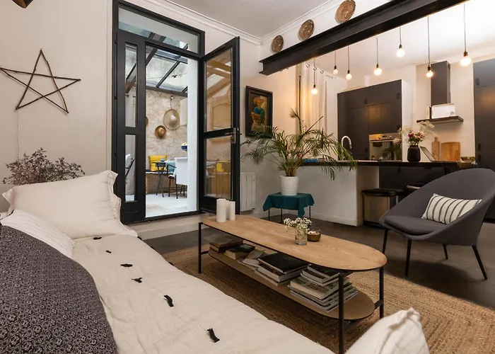 Boutique Hotel - La Demoiselle